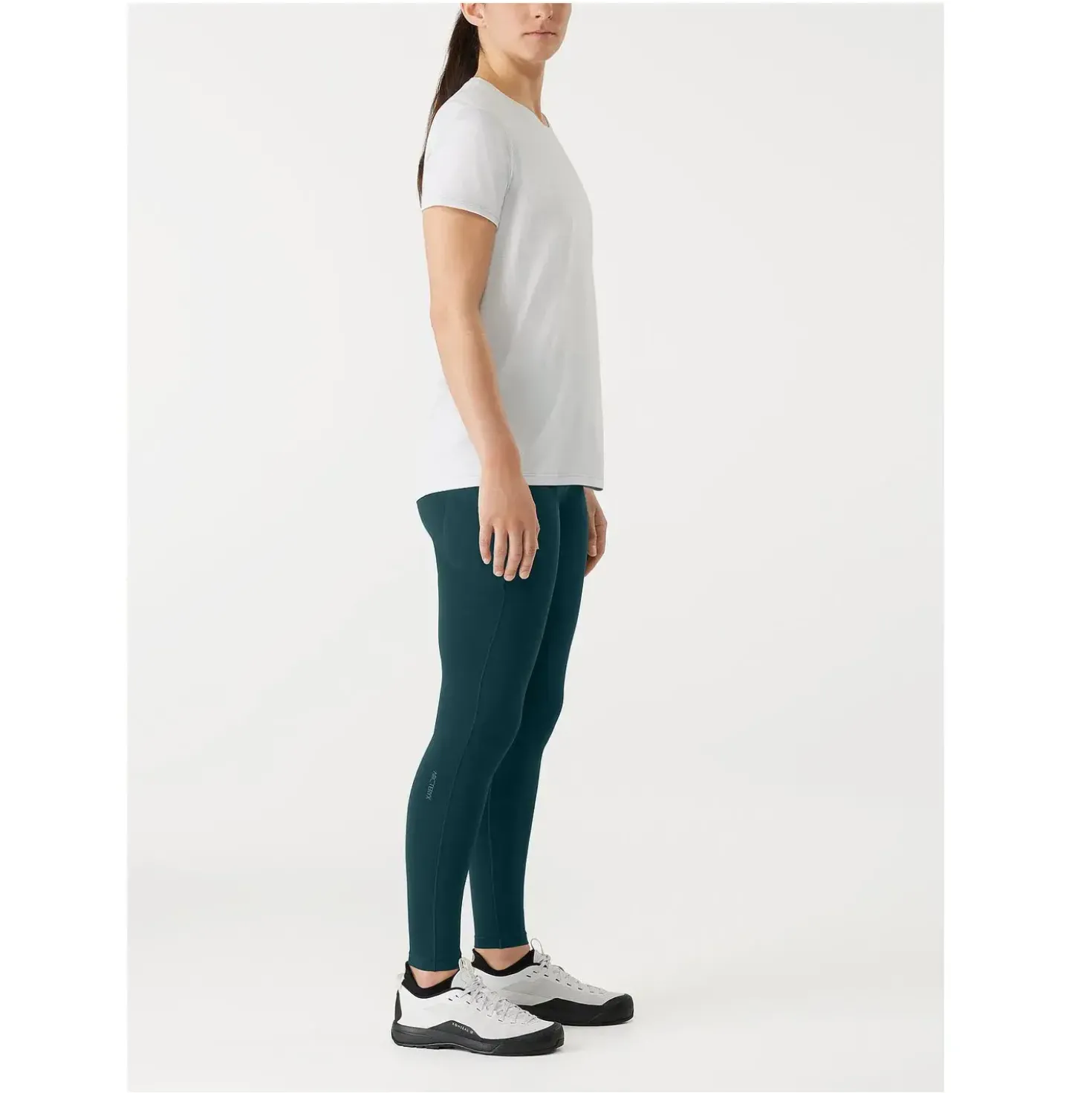 Arcteryx Womens Essent High-rise Legging 28" 2022 model