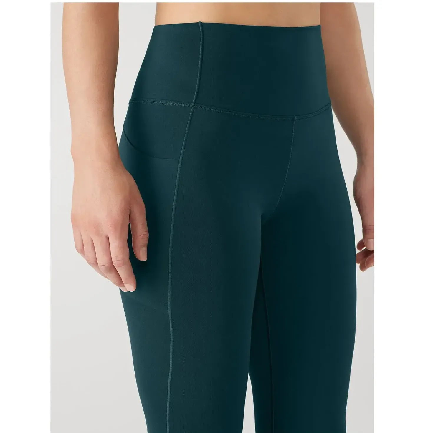 Arcteryx Womens Essent High-rise Legging 28" 2022 model